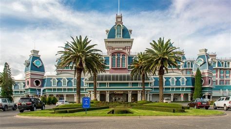 Graceland Hotel Casino & Country Club - A Luxurious Escape